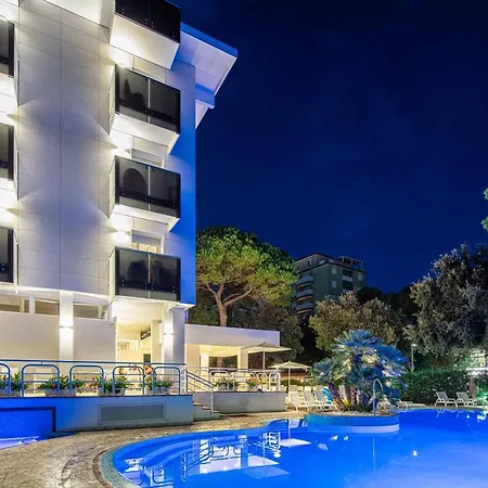 Ambassador Meuble Otel