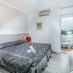 Hotell Ambassador Meuble