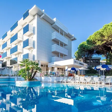 Hotel Ambassador Meuble