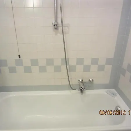 Ambassador Meuble Hotel 3*