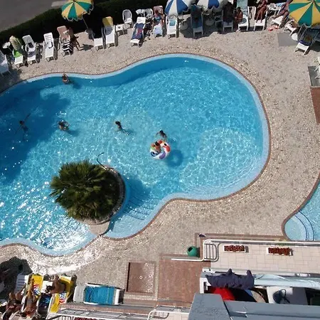 Hotel Ambassador Meuble 3*