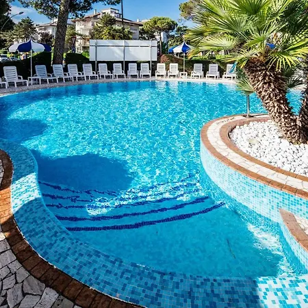 Ambassador Meuble 3* Lignano Sabbiadoro